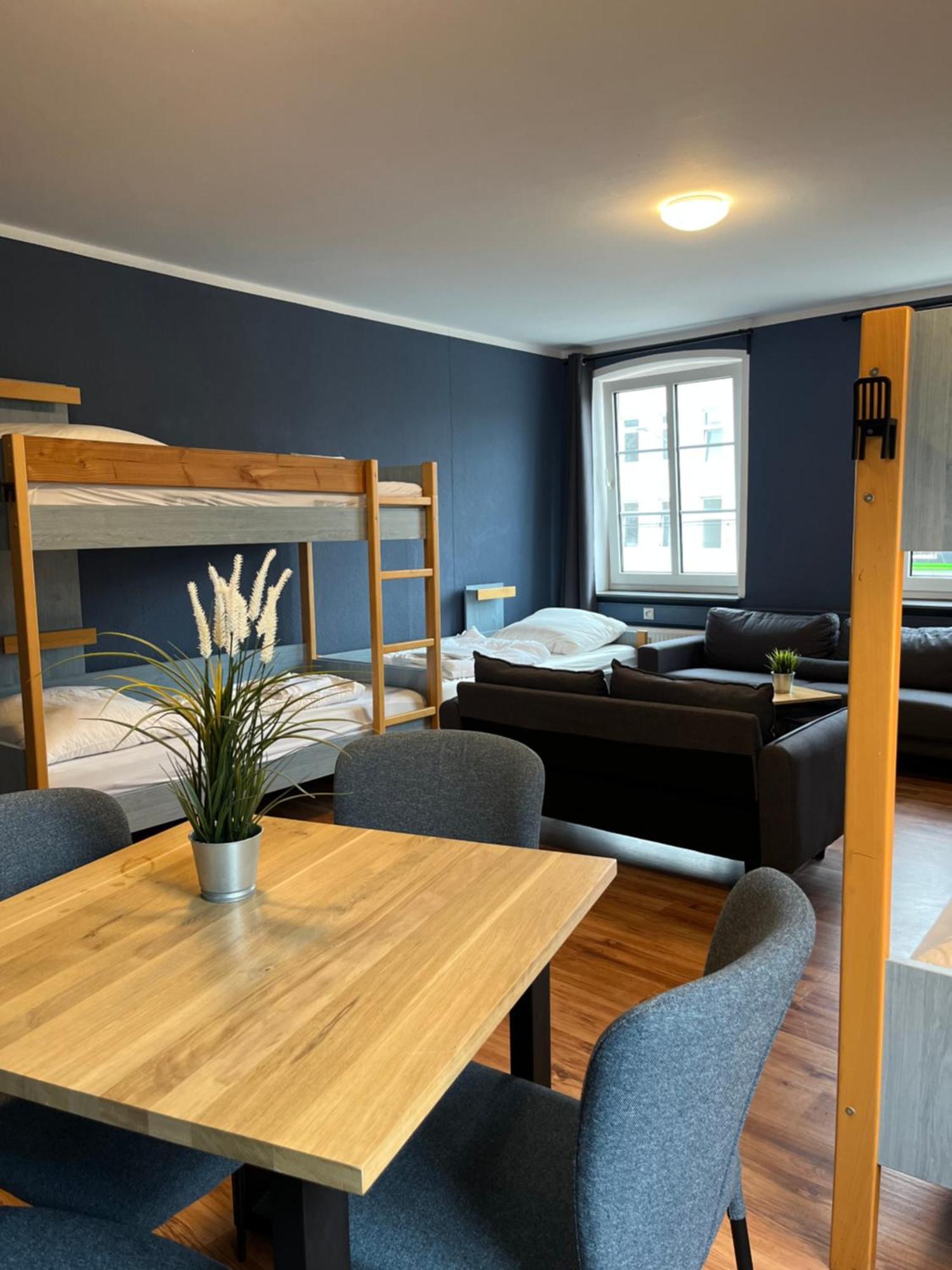 Blue Doors Hostel KTV Rostock Buitenkant foto