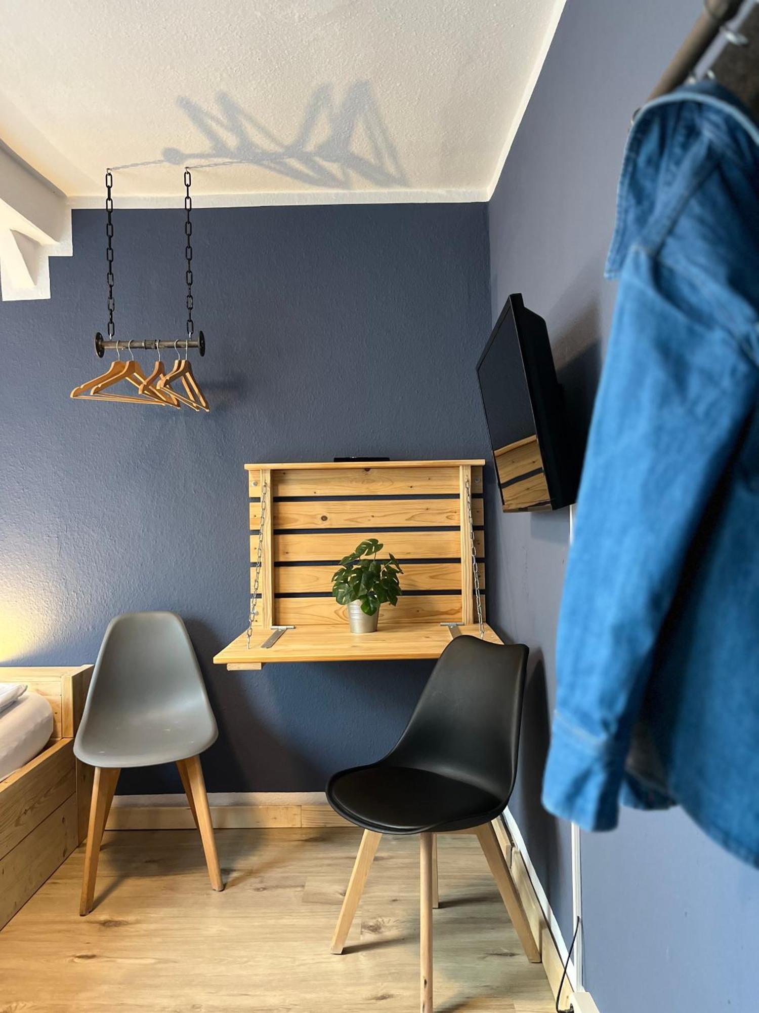 Blue Doors Hostel KTV Rostock Buitenkant foto