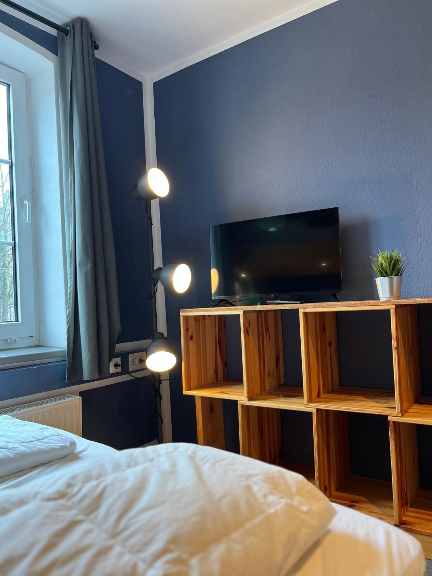 Blue Doors Hostel KTV Rostock Buitenkant foto