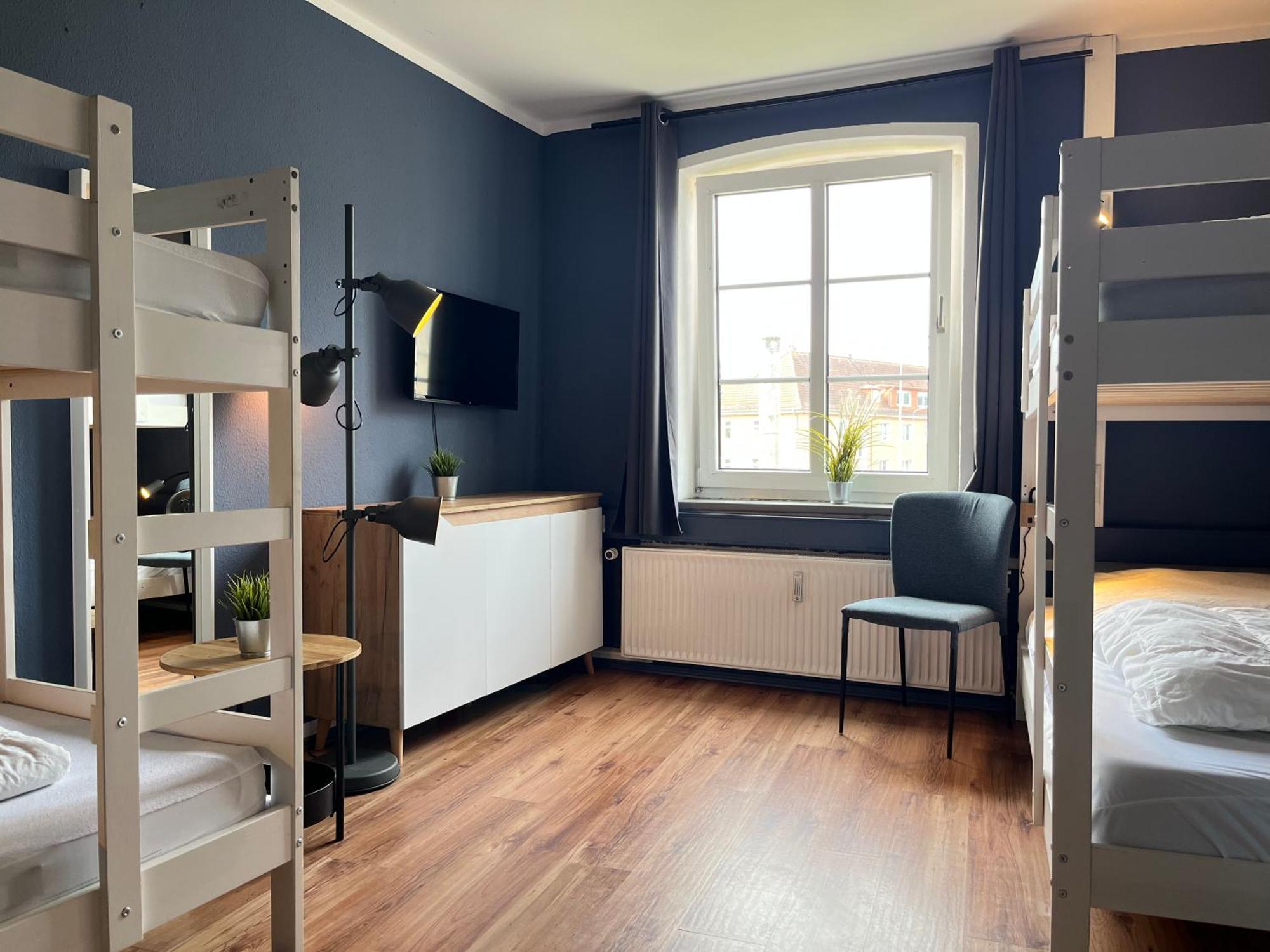 Blue Doors Hostel KTV Rostock Buitenkant foto